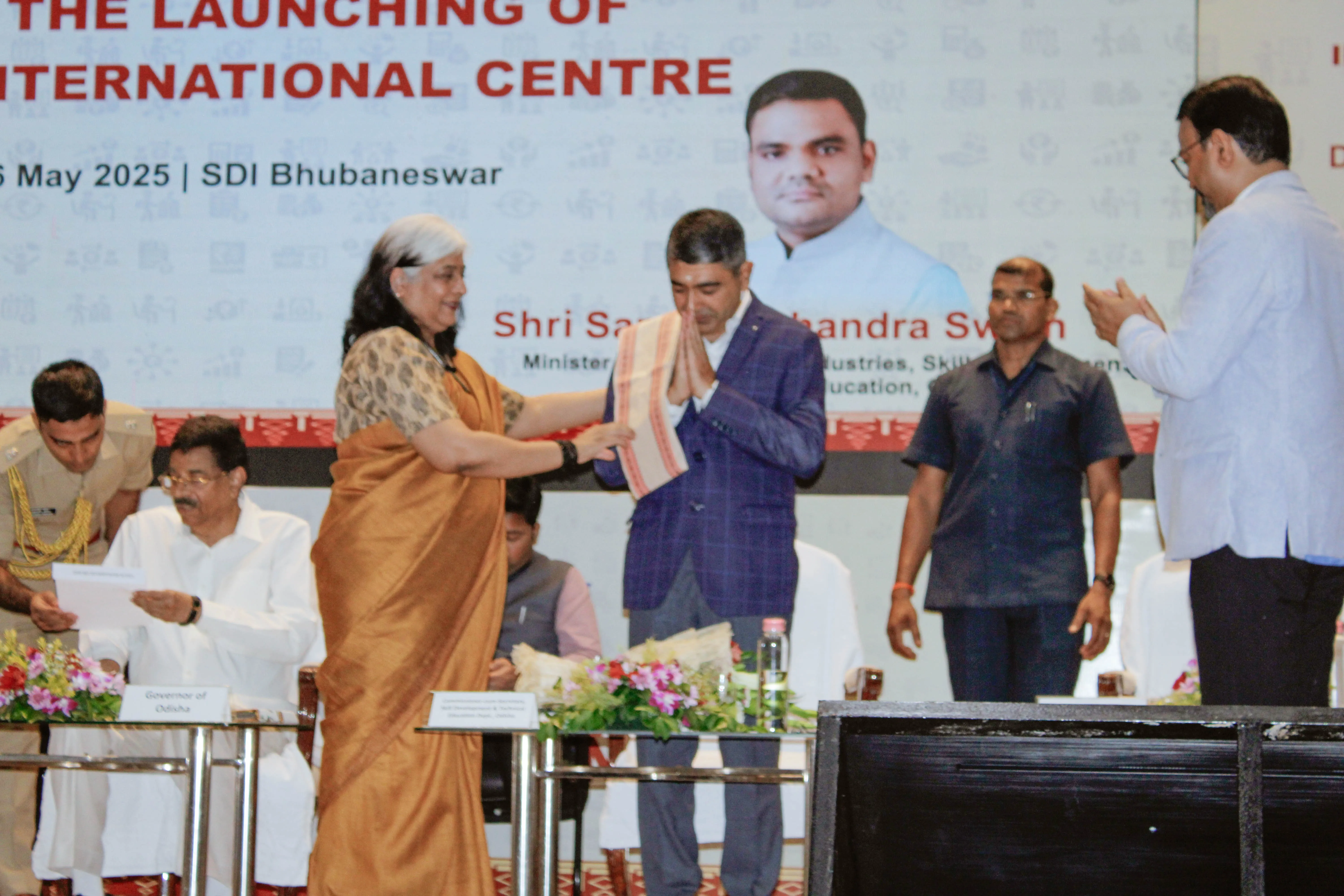 Odisha Governor flags off ‘Skill on Wheel’ in SDI Bhubaneswar — photo 8